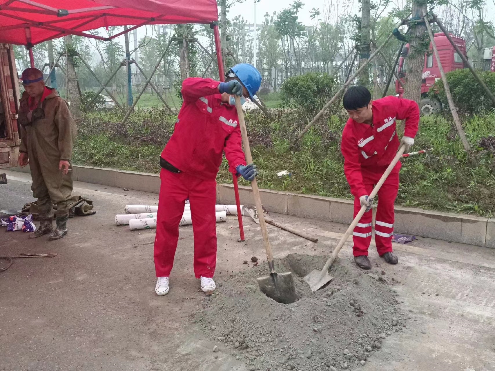 滨海管道疏通哪家好】及时进行市政管道清淤